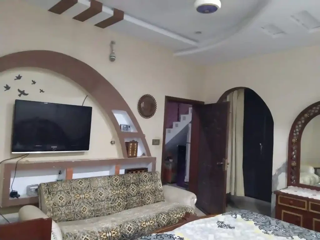 Gallery 4 Girls hostel Multan ground floor room, image
